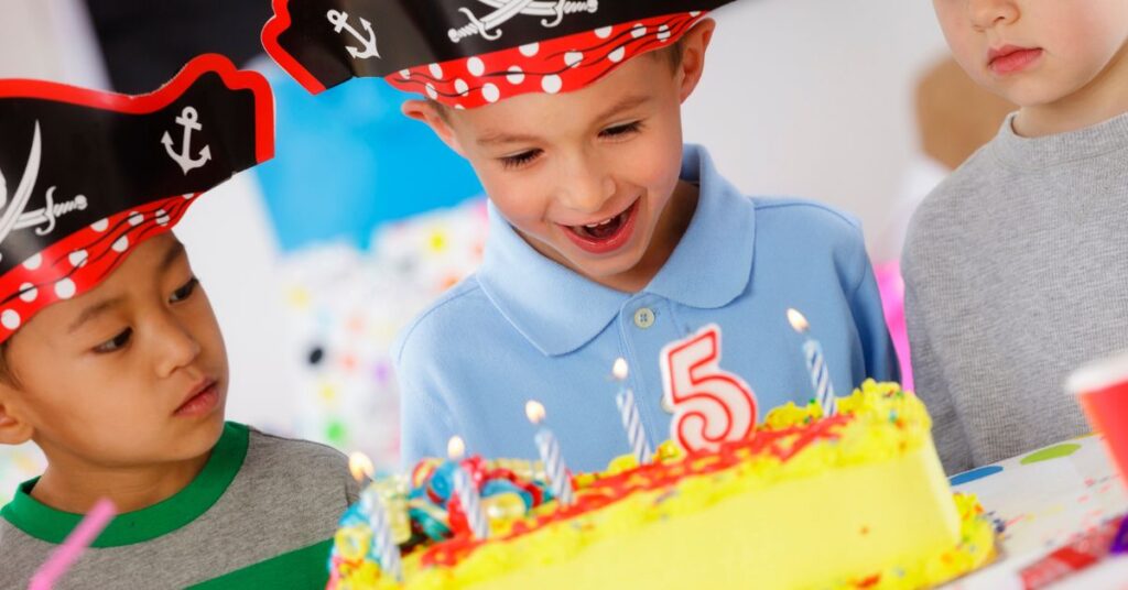 Dreng fejre 5 års fødselsdag